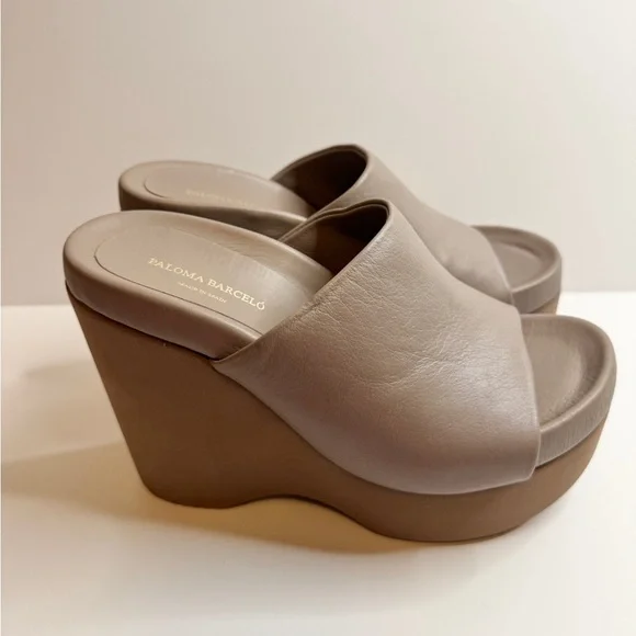 Paloma Barcelo Aliz Women's Tan Wedge Sandals. Size 37 - Picture 3 of 10